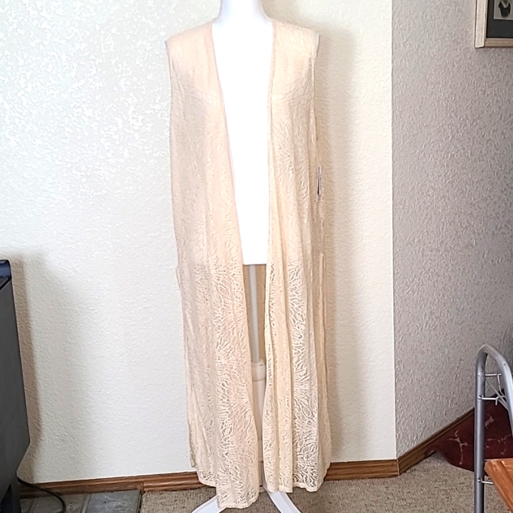 NWT Lularoe long lace VEST, L